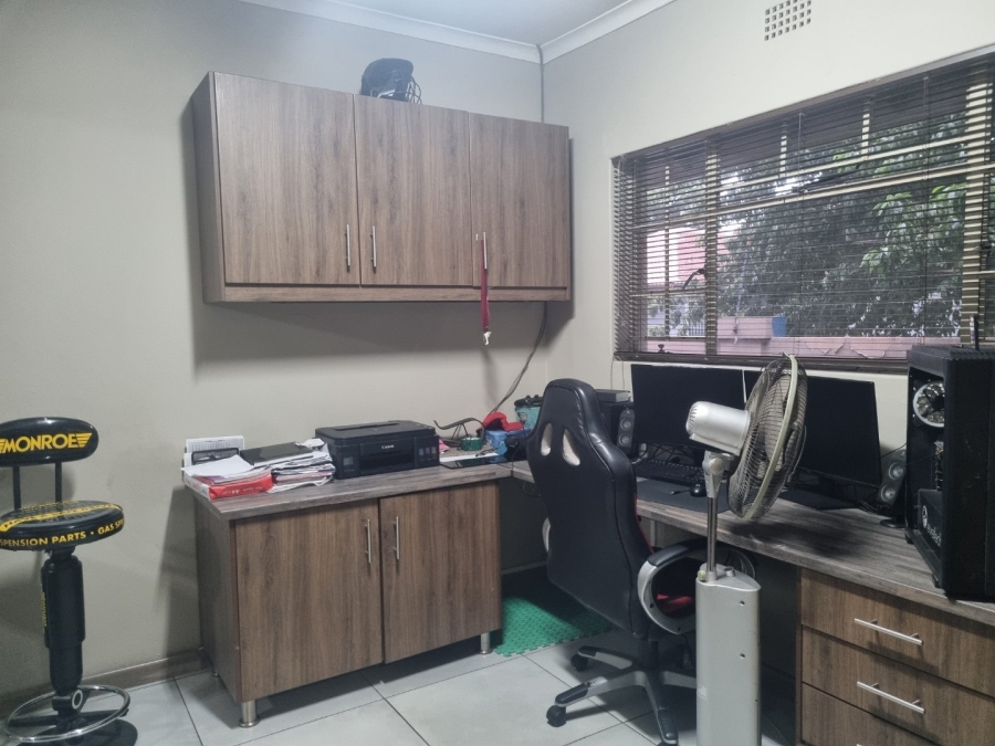 3 Bedroom Property for Sale in Vaalpark Free State